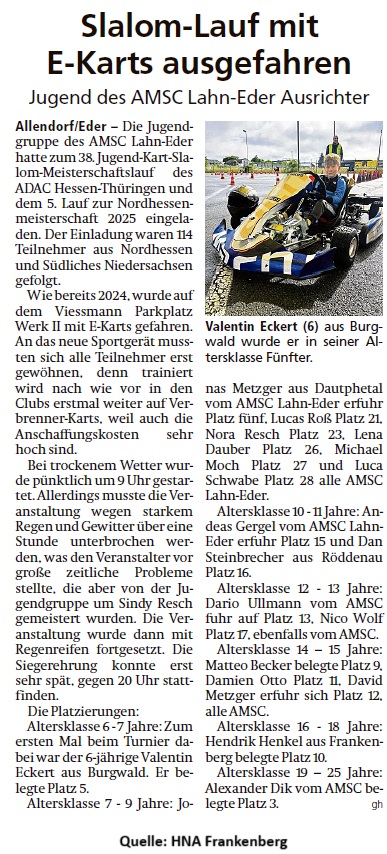 Fotografie von einem Zeitungsartikel über den Slalom-Lauf mit E-Karts des AMSC-Lahn-Eder Fotografie von einem Zeitungsartikel über den Slalom-Lauf mit E-Karts des AMSC-Lahn-Eder